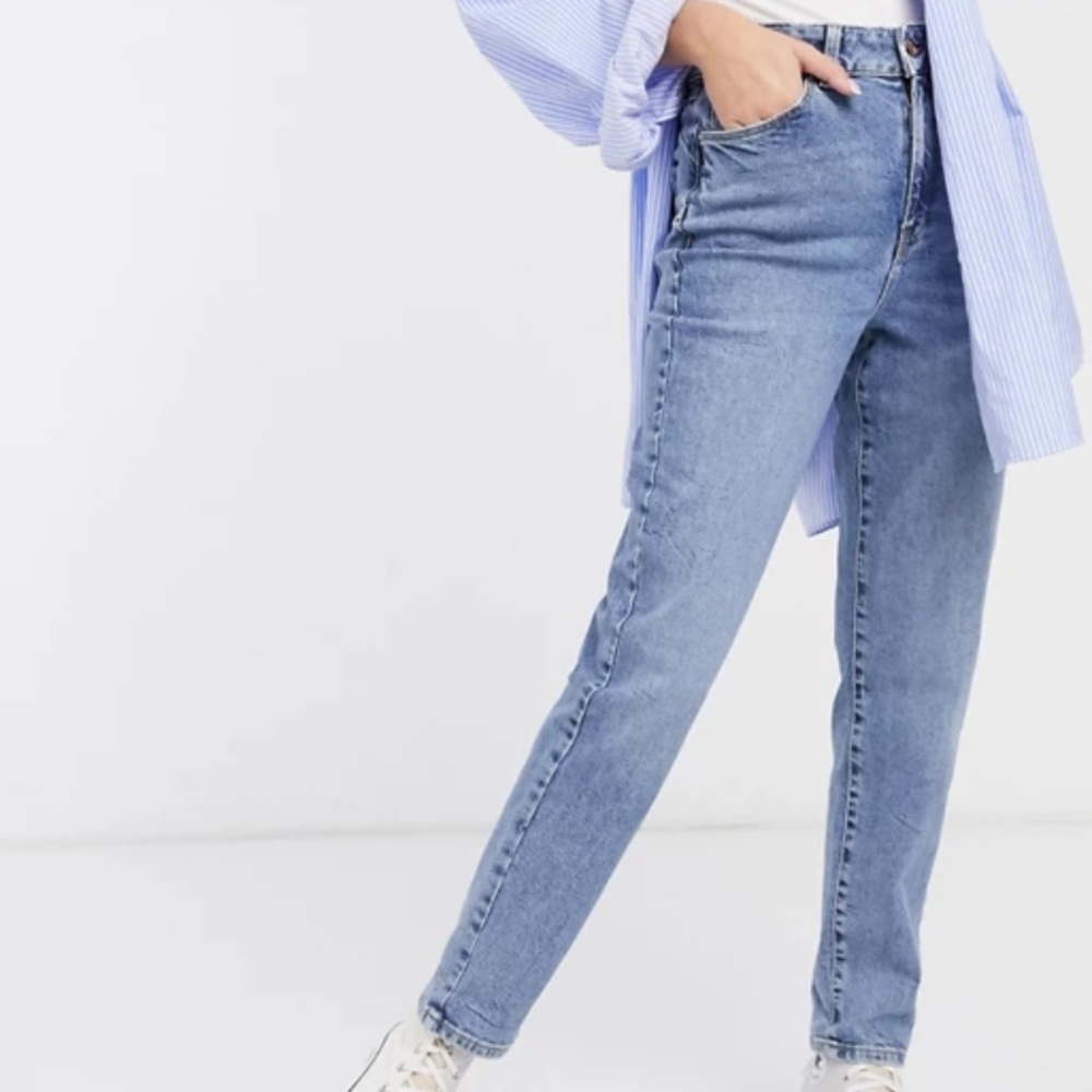 NWT New Look Mom Jeans - Picture 3 of 3